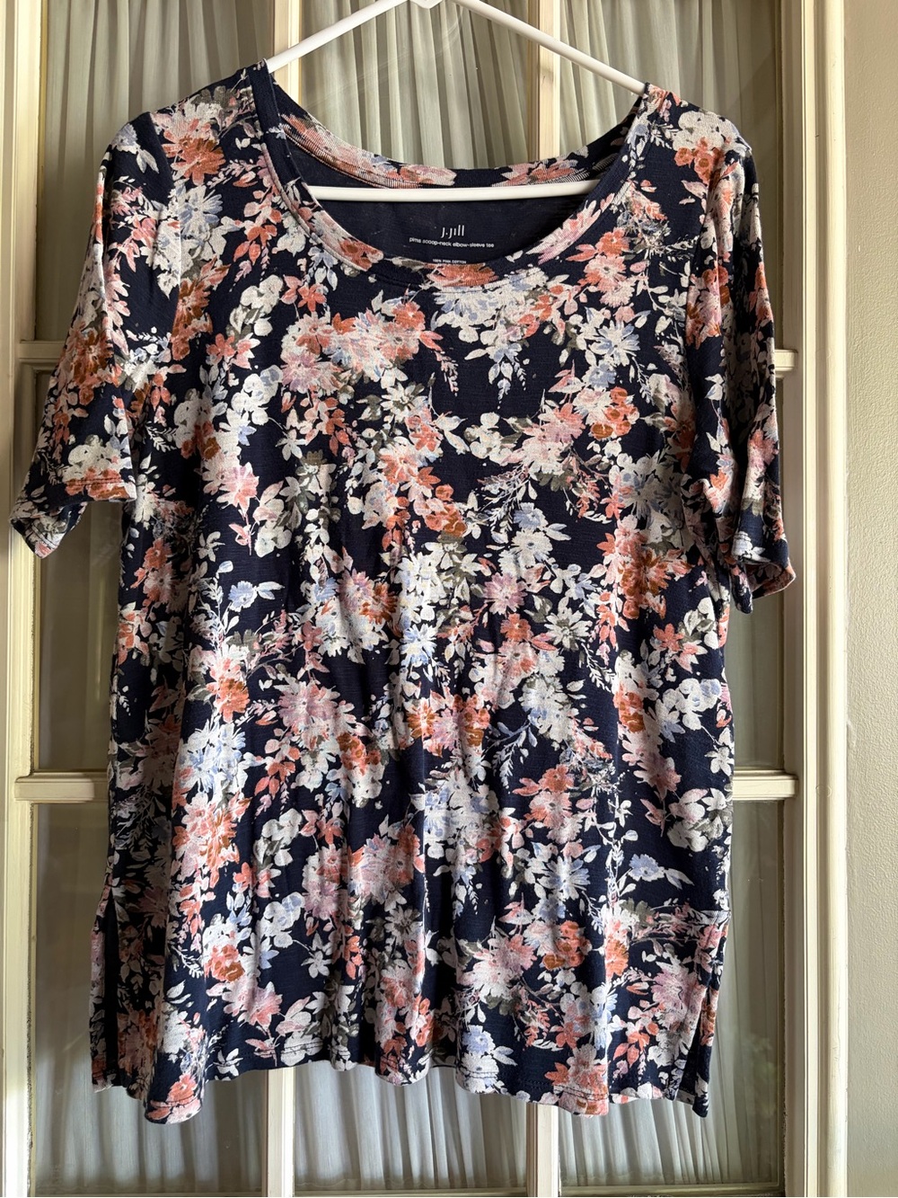 J. Jill Floral Scoop Neck Women's Top - Navy with Pink & White Flowers